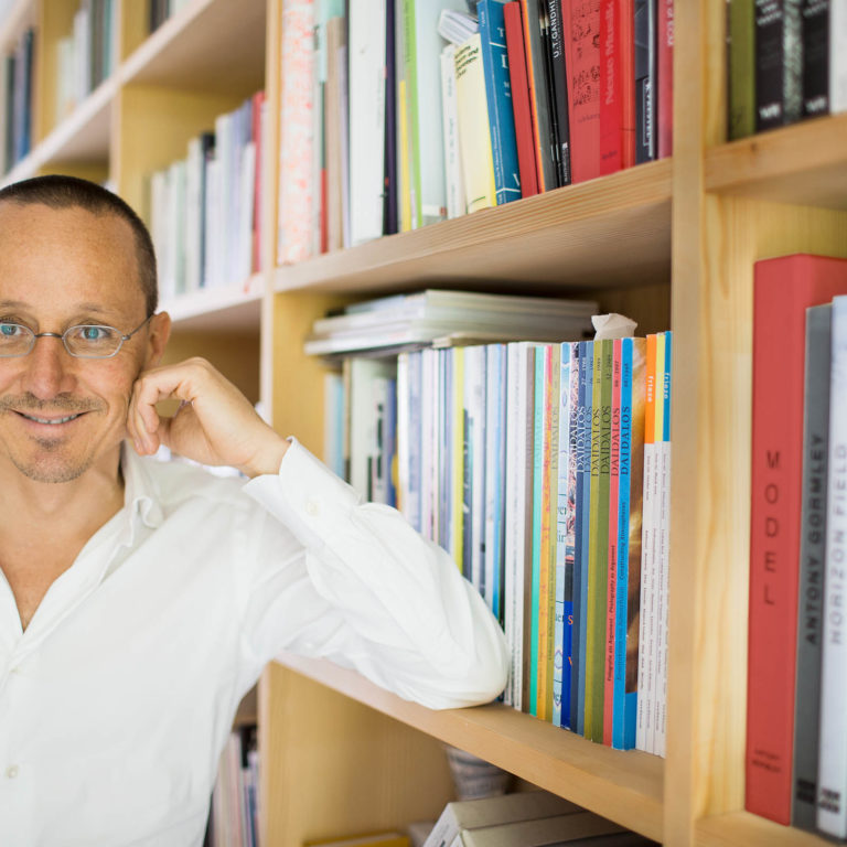 Gerold Schneider ist Hotelier und Architekt aus Lech (c) Darco Todorovic