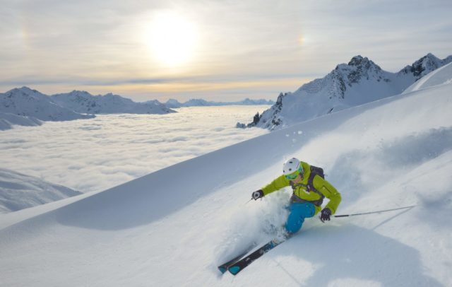 Freeriden in Lech Zürs am Arlberg © Sepp Mallaun / Lech Zürs Tourismus
