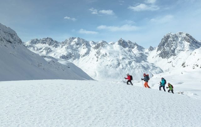 Schneeschuhwandern Bielerhöhe, Silvretta, Stausee (c) Stefan Kothner, Montafon Tourismus GmbH, Schruns