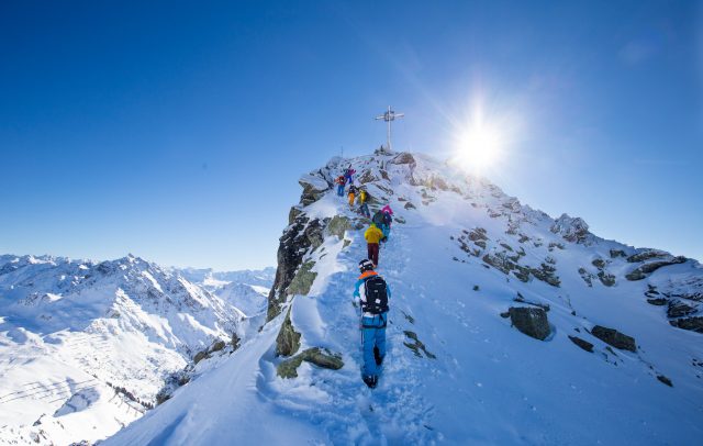 Aufstieg aufs Muttjöchle, Ski Ride Vorarlberg © Gijs Hardeman / Vorarlberg Tourismus GmbH